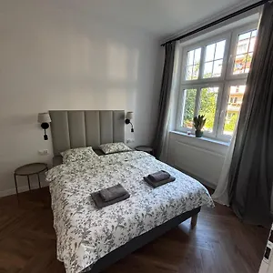 https://apartament-sonet-mickiewicza.sopothotels.com